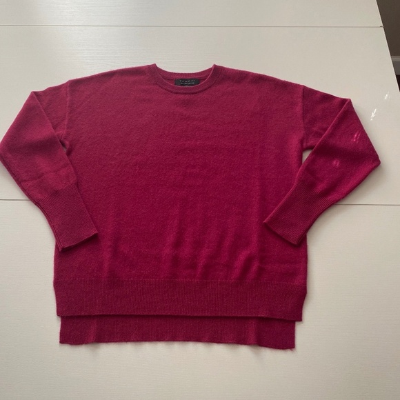 TAHARI 2 Ply Cashmere Red/Magenta Crew Neck Sweater Small - Picture 6 of 12